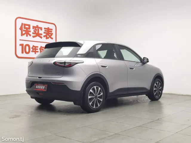 Geely Galaxy Starship 7 2025 · AT