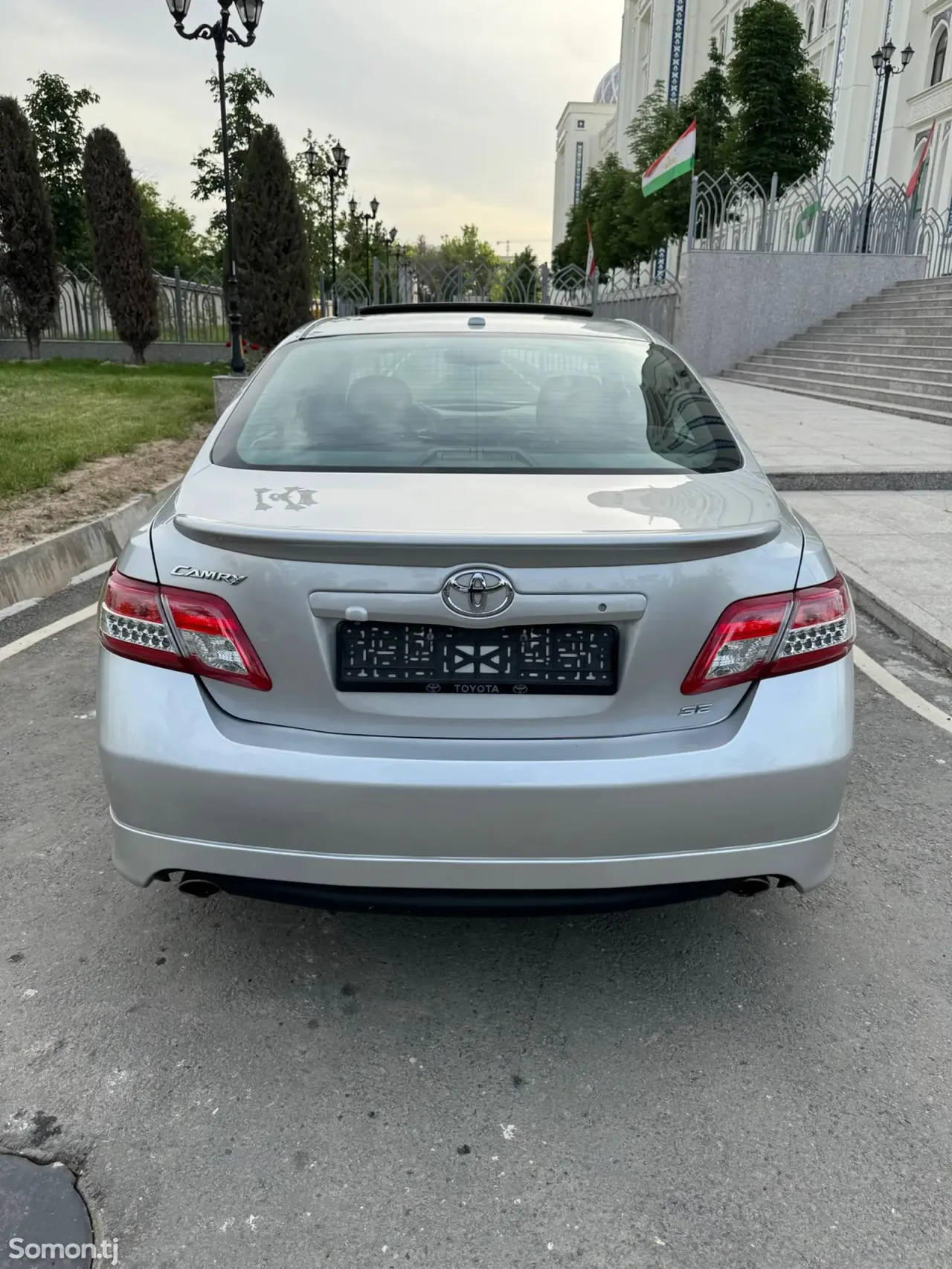 Toyota Camry 2010 · 3.5 AT