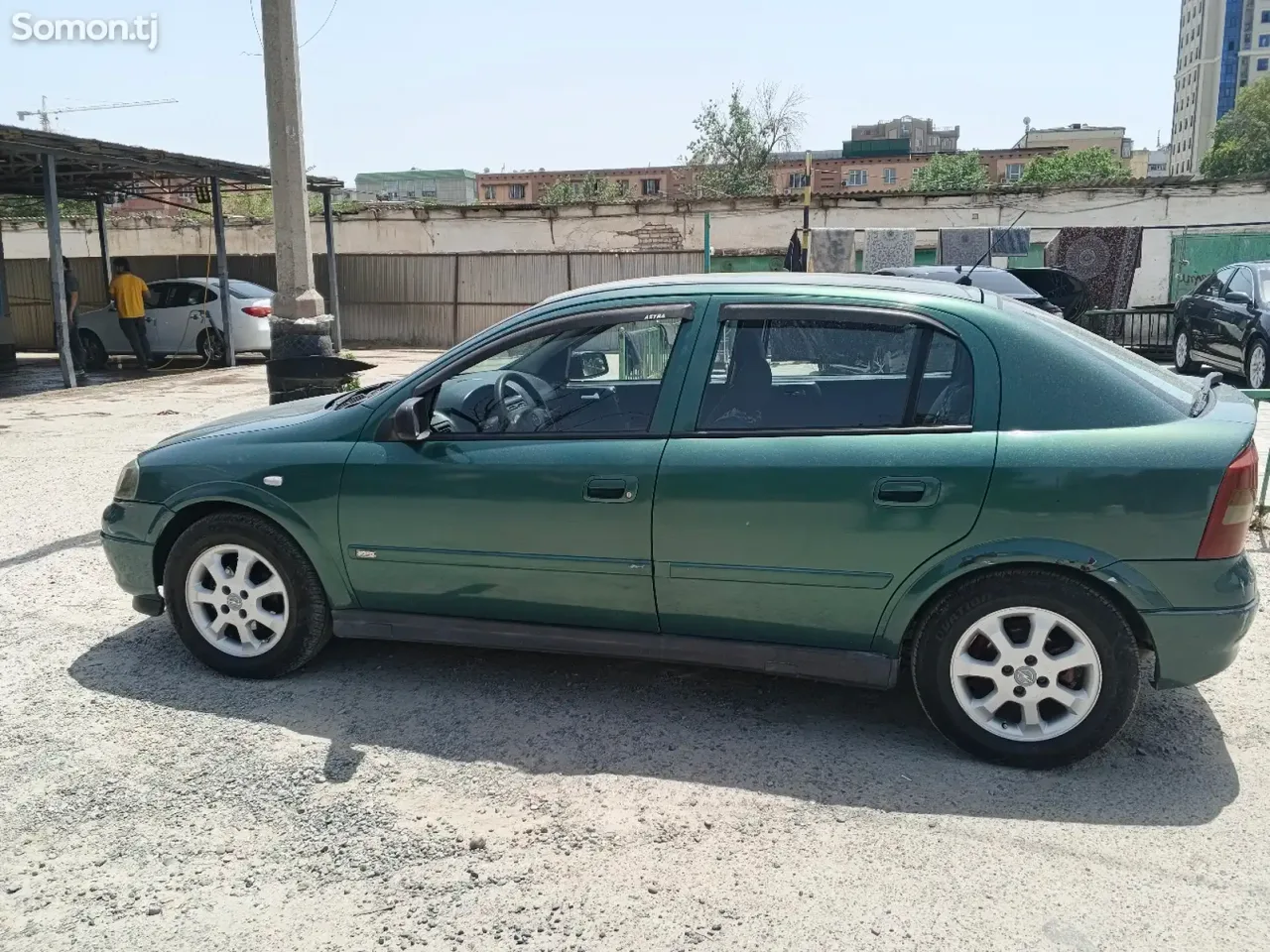 Opel Astra G 1999 · 1.6 MT