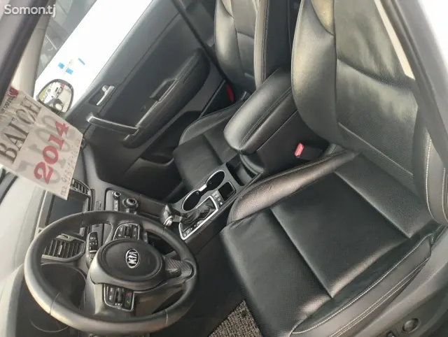 Kia Sportage 2015 · 2.0 AT