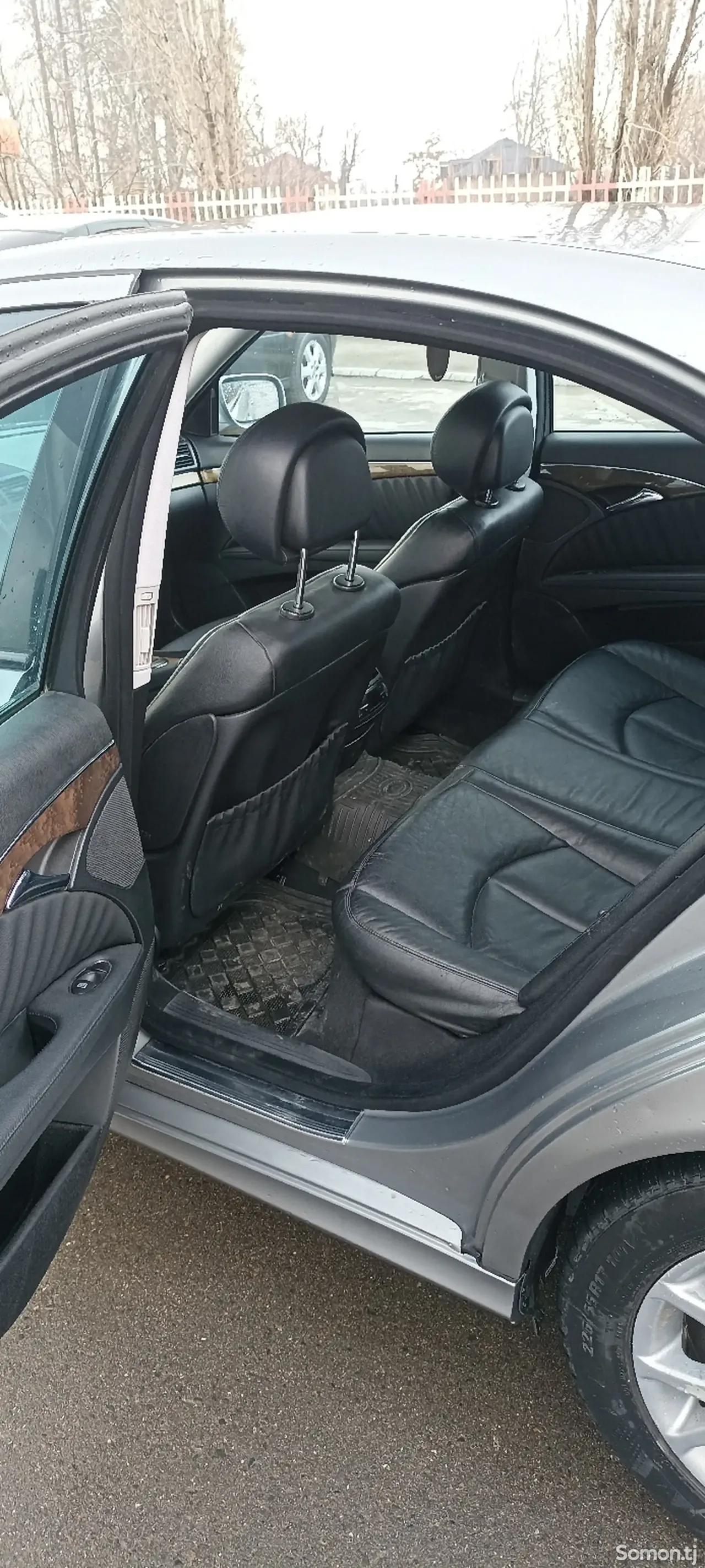 Mercedes-Benz E class 2008 · 3.5 AT