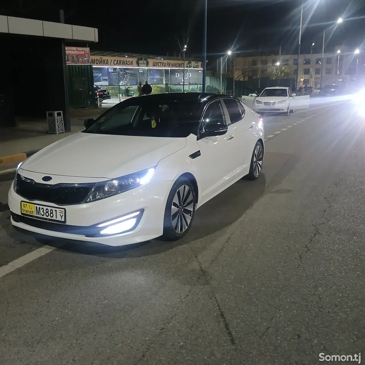 Kia K5 2011 · 2.0 AT