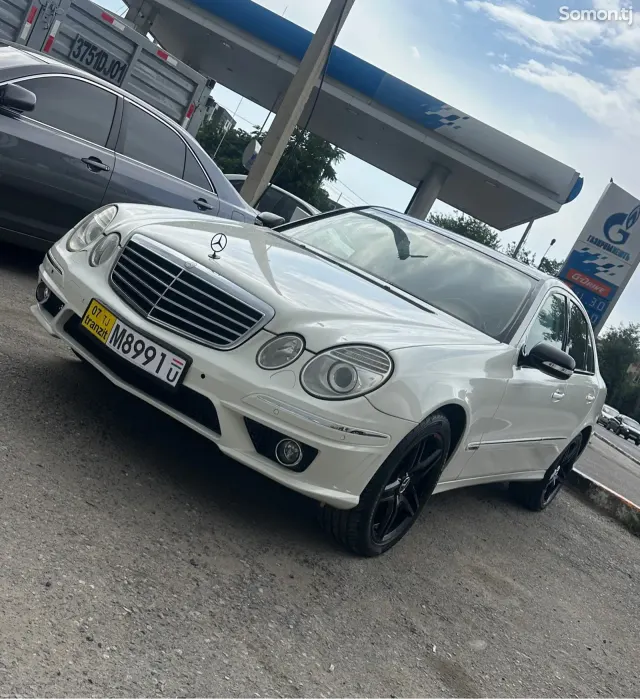 Mercedes-Benz E class 2008 · 2.8 AT