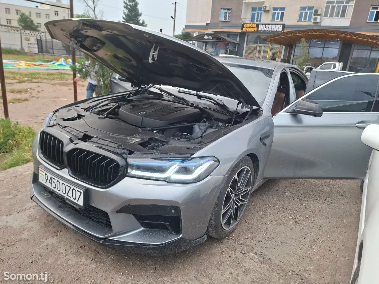BMW 5 series 2012 · 2.0 AT