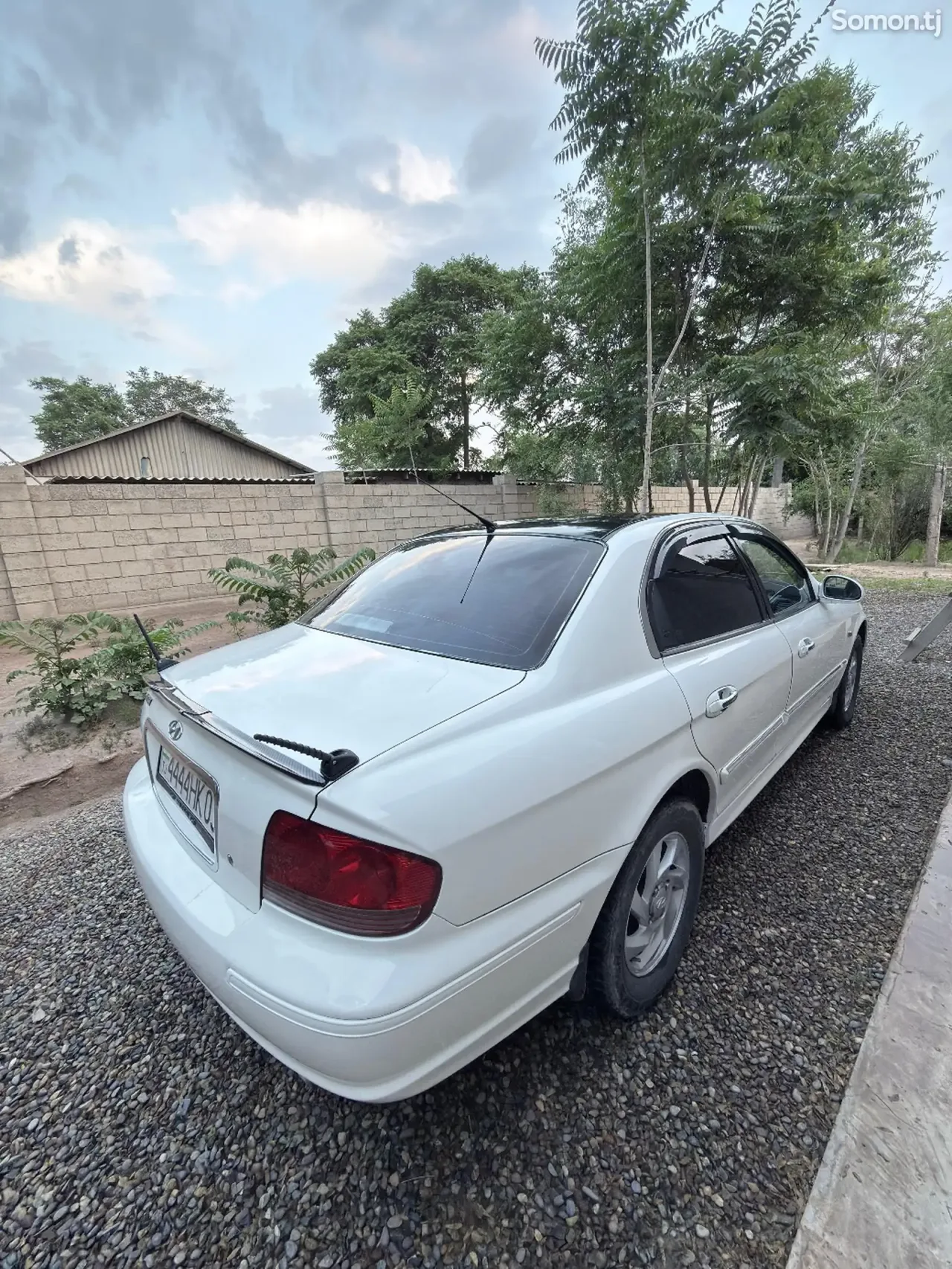 Hyundai Sonata 2002 · 2.0 AT