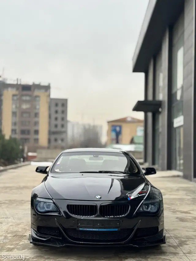 BMW M6 2007 · 4.8 AT