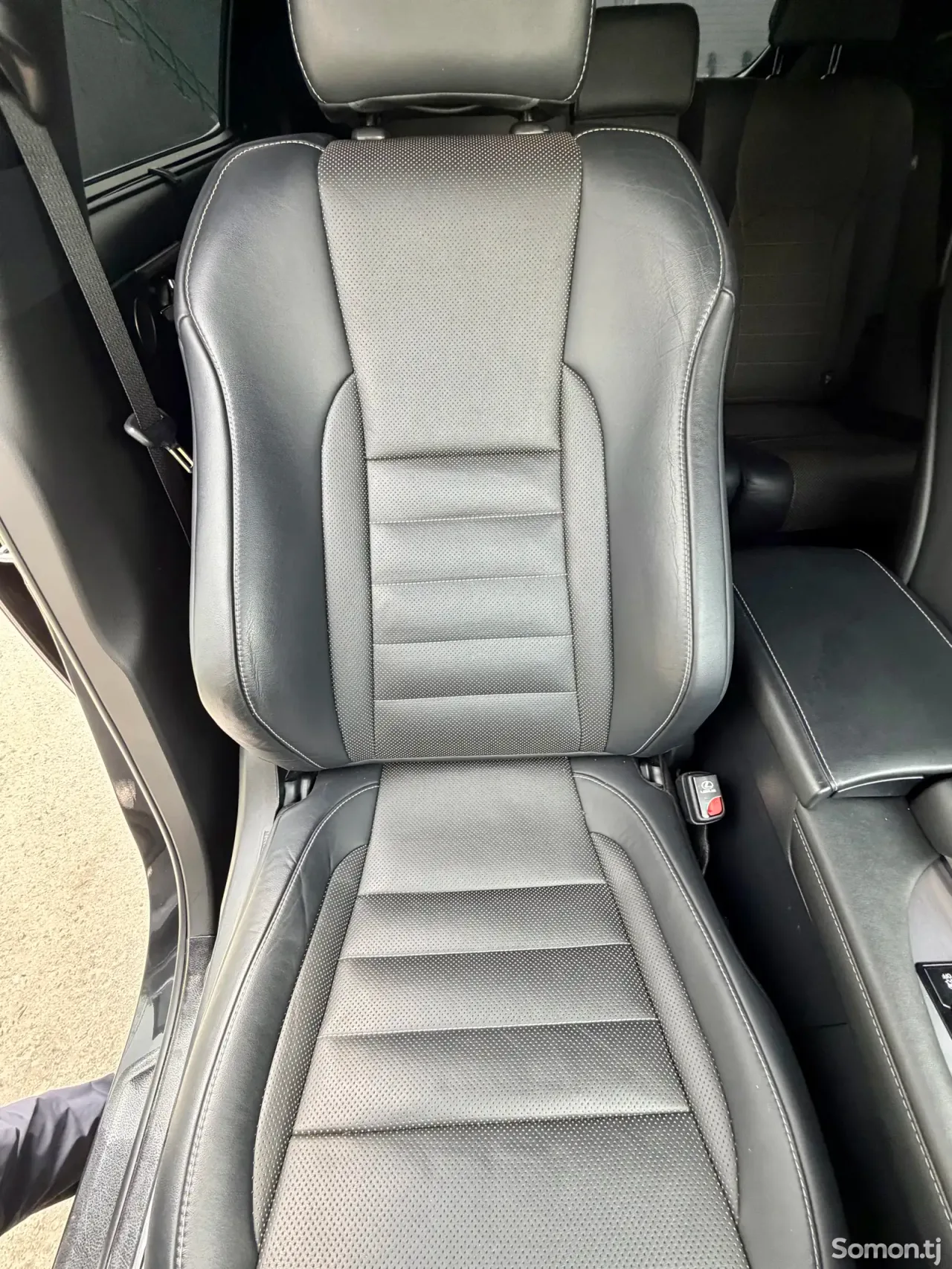 Lexus RX series 2022 · 4.5 AT
