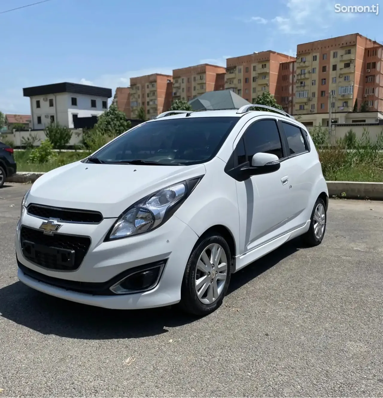 Chevrolet Spark 2014 · 1.0 AT