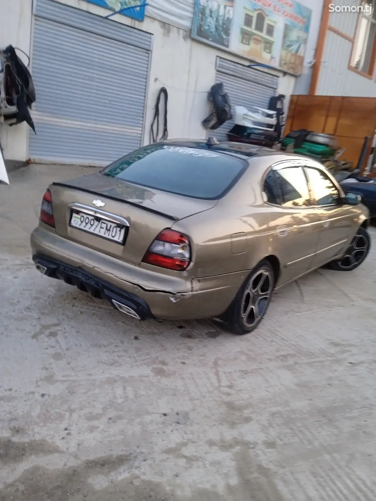 Daewoo Leganza 1997 · 2.0 MT
