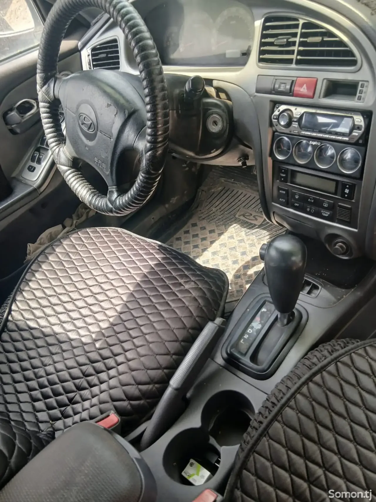 Hyundai Avante 2000 · 1.6 AT