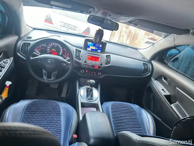 Kia Sportage 2015 · 2.0 AT