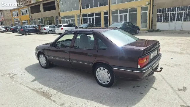 Opel Vectra A 1995 · 1.8 MT