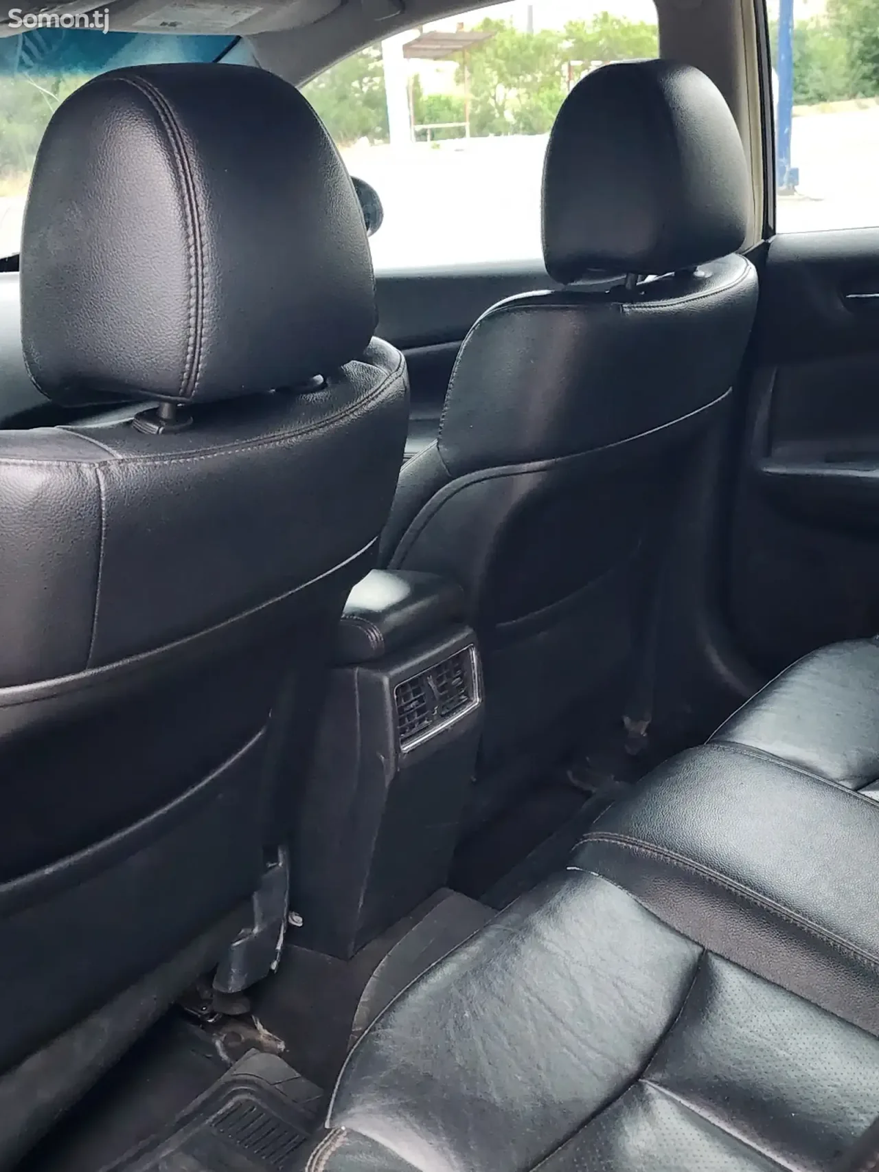 Nissan Maxima 2011 · 3.5 AT