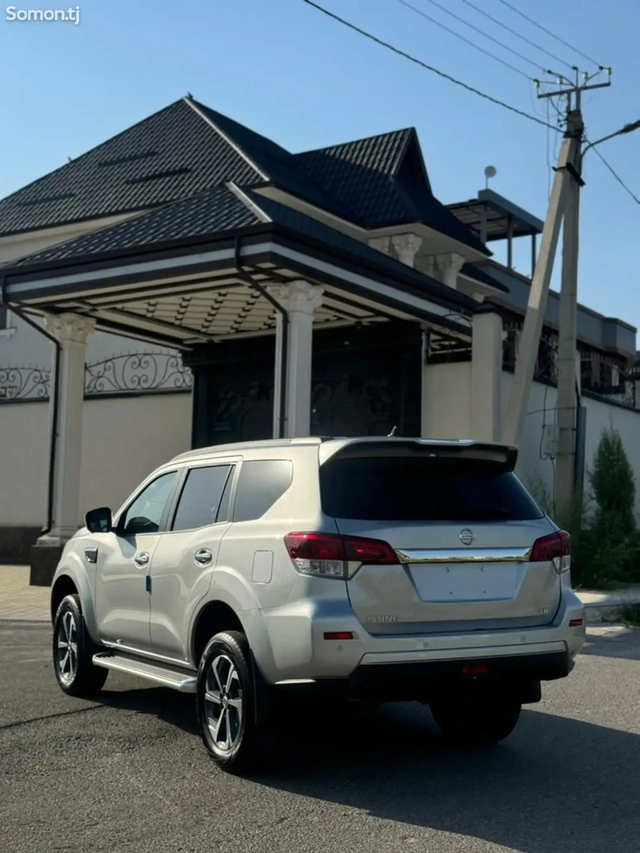Nissan X-Terra 2026 · 2.0 AT
