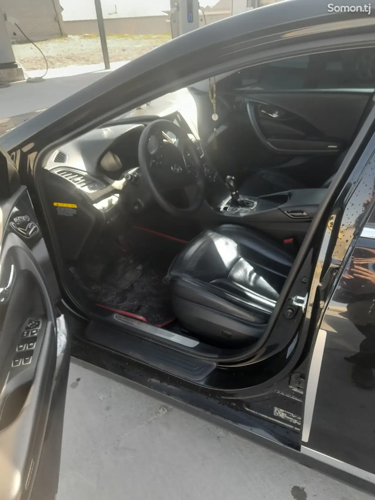 Hyundai Grandeur 2014 · 2.4 AT