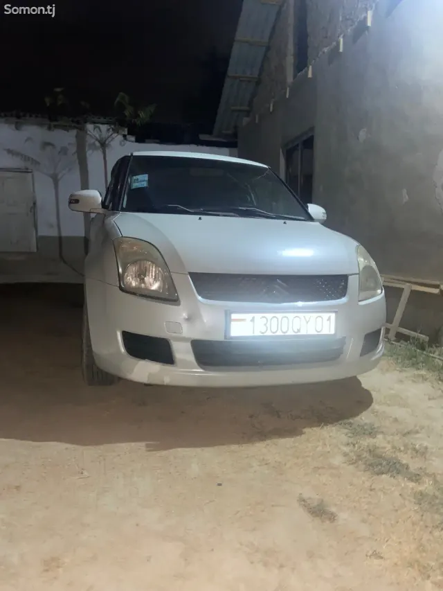 Suzuki Swift 2007 · 1.3 AT