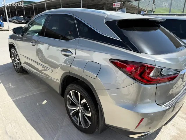 Lexus RX series 2017 · 3.5 AT