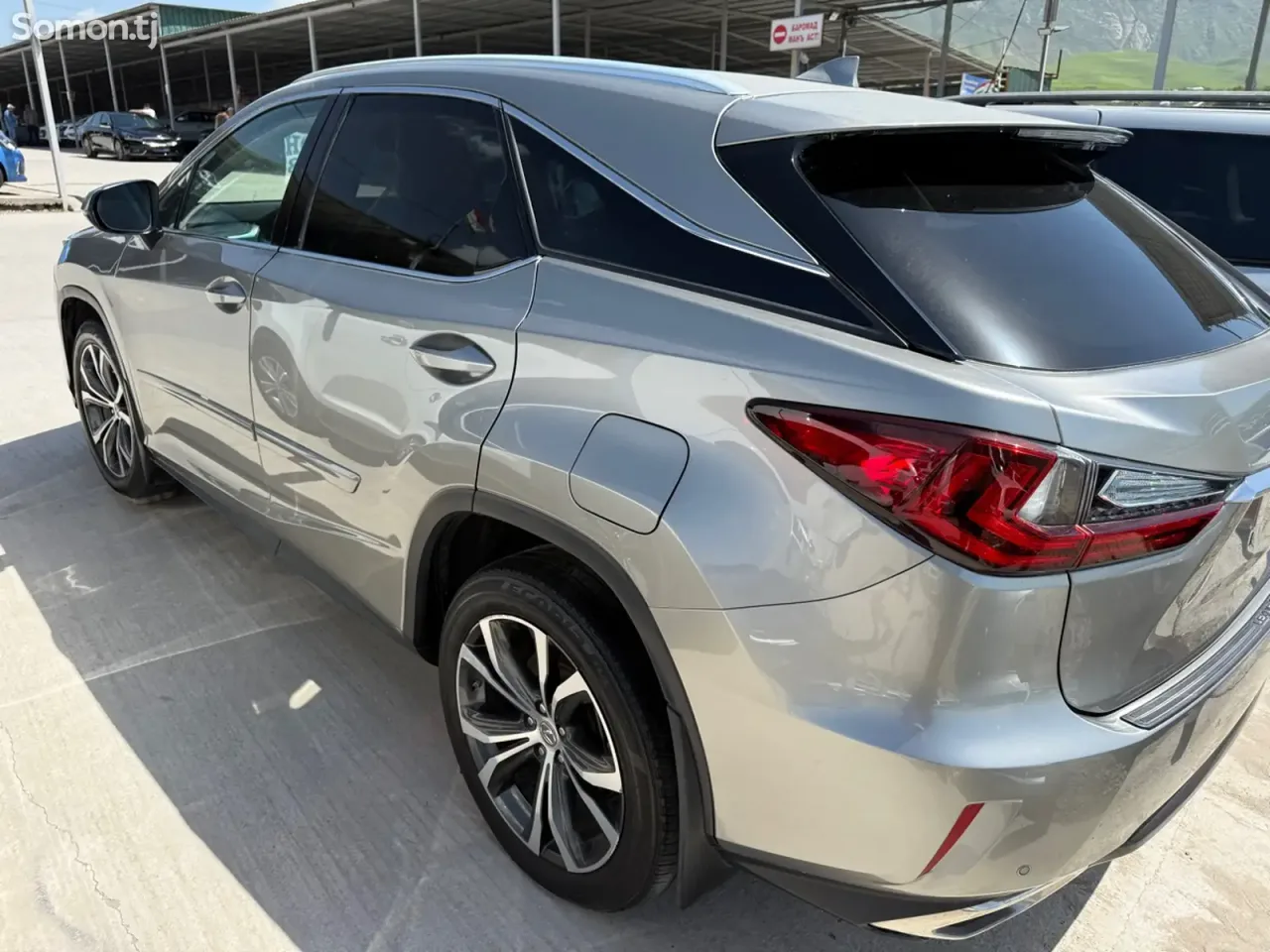 Lexus RX series 2017 · 3.5 AT