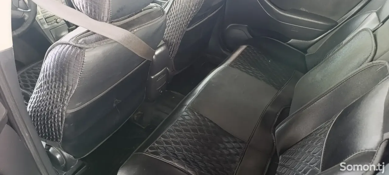 Toyota Avensis 2006 · 1.8 MT