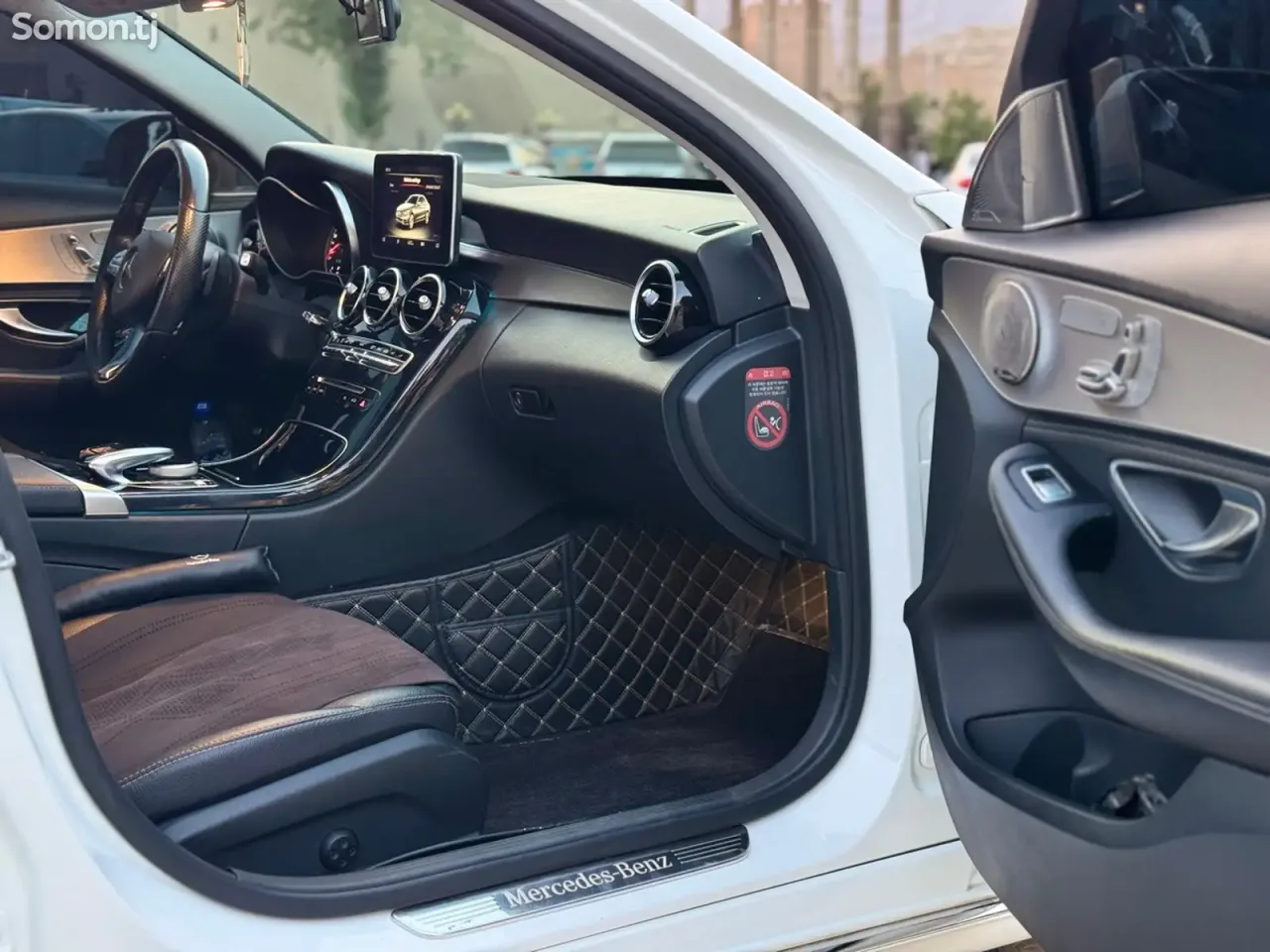 Mercedes-Benz C class 2015 · 2.2 AT