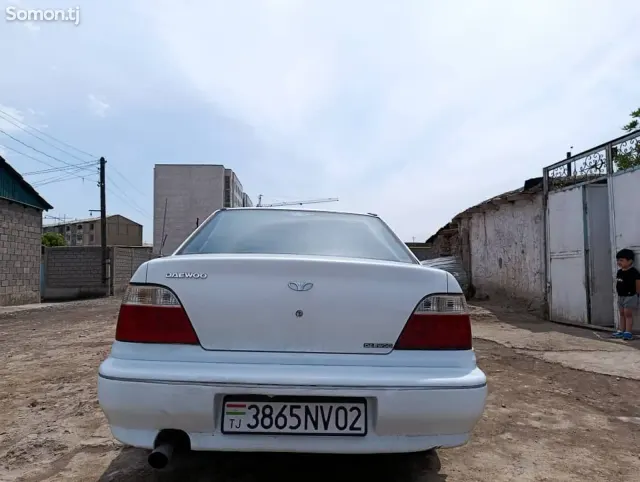 Daewoo Nexia 1995 · 1.5 MT