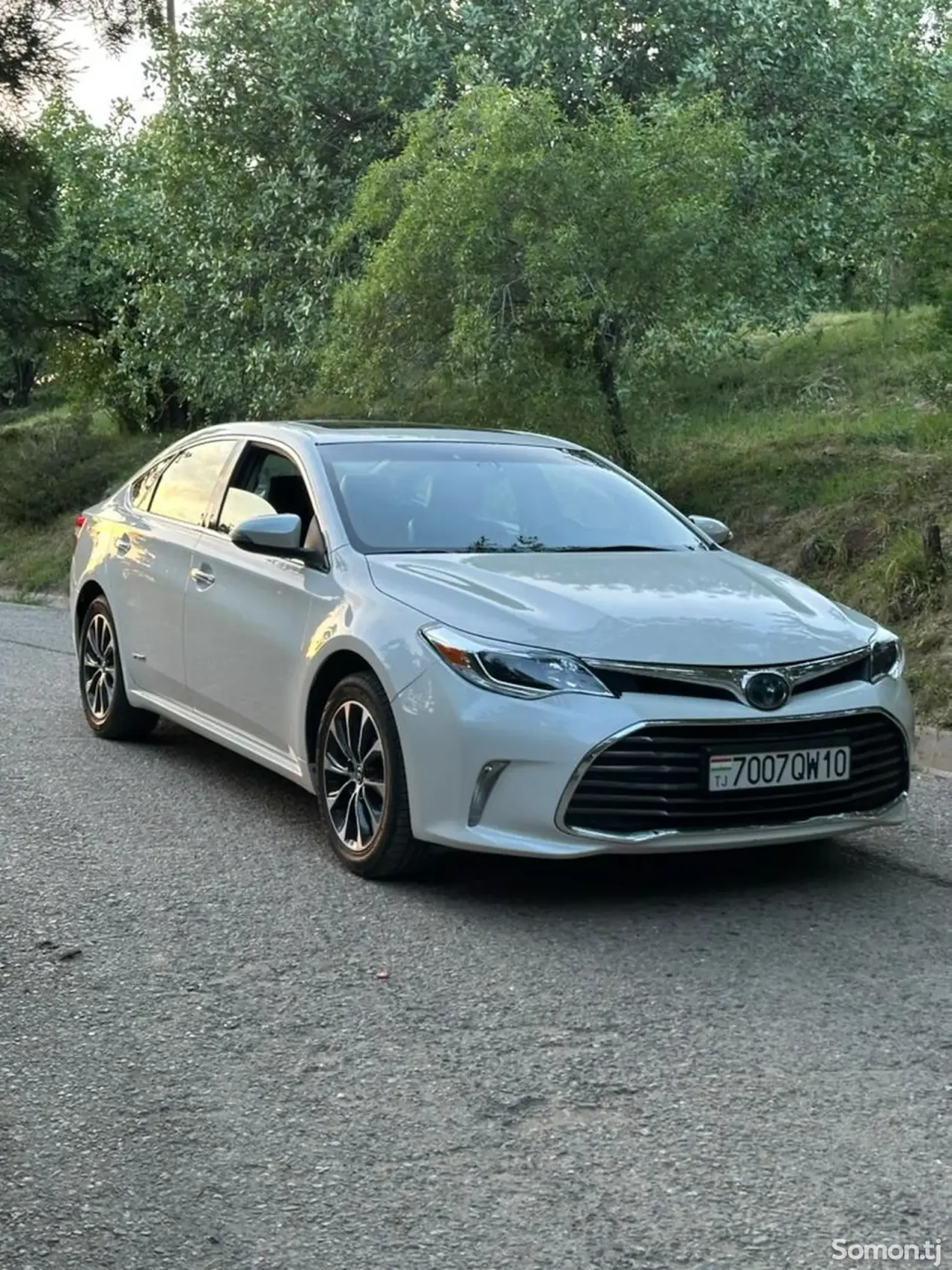 Toyota Avalon 2018 · 2.5 AT