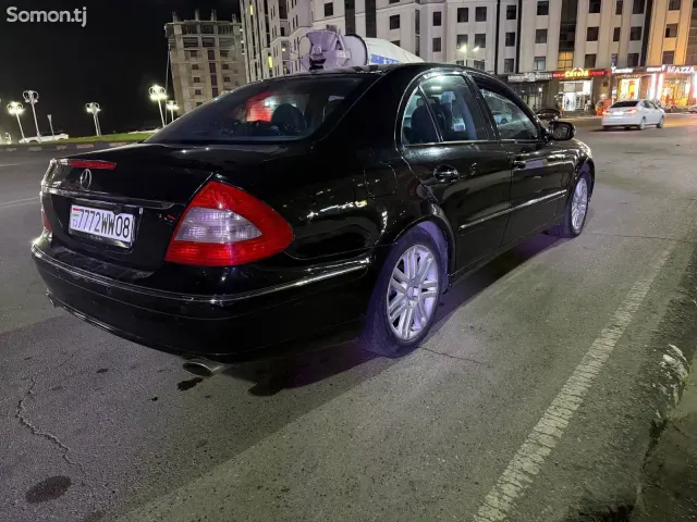 Mercedes-Benz E class 2007 · 3.5 AT