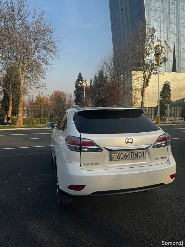 Lexus RX series 2013 · 3.5 AT