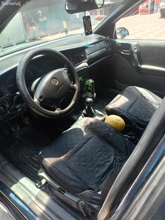 Opel Vectra B 1997 · 1.6 MT