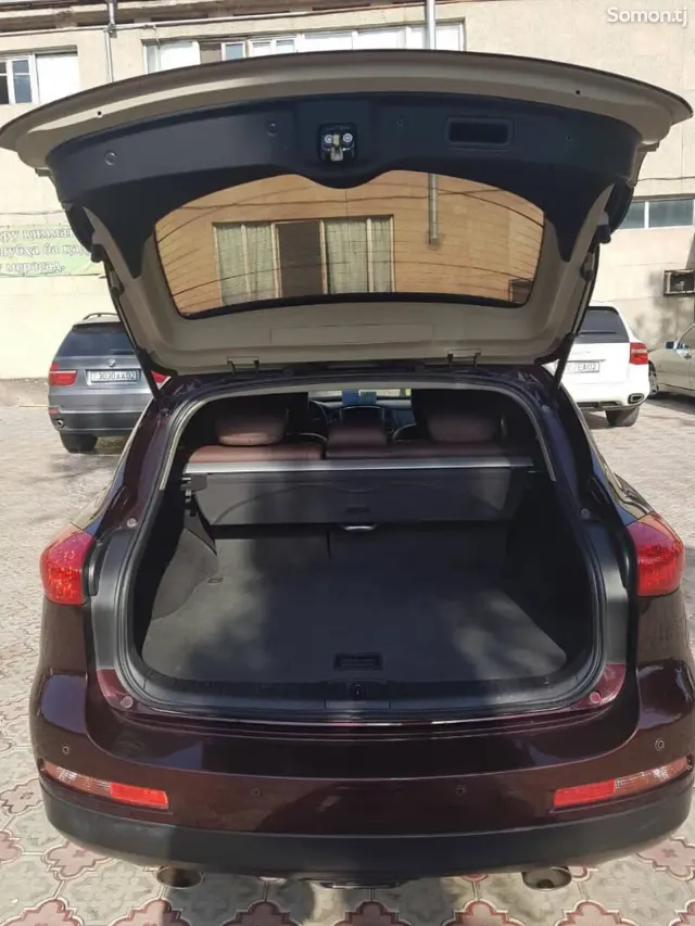 Infiniti EX series 2012 · 2.5 AT