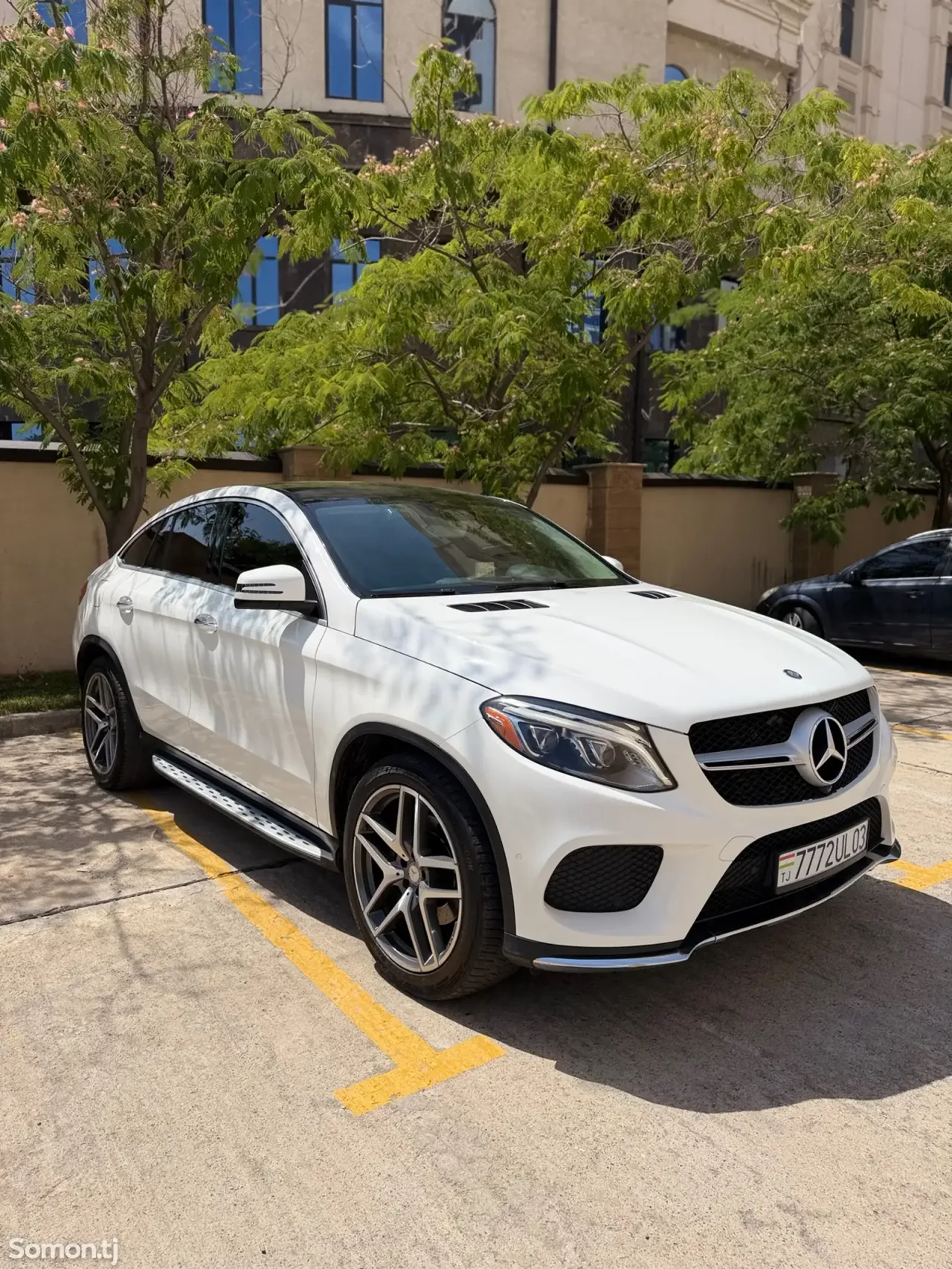 Mercedes-Benz GLE class 2016 · 3.0 AT