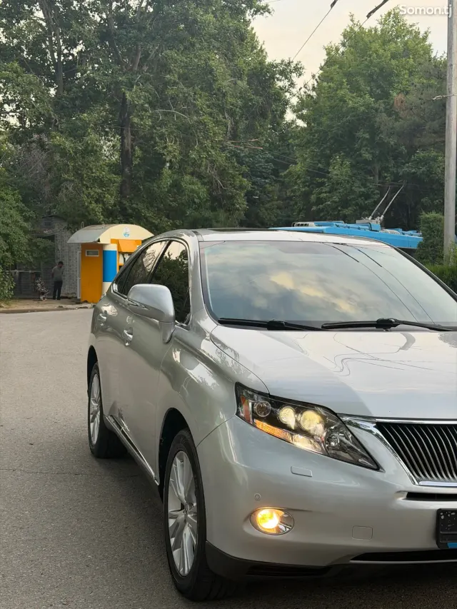 Lexus RX series 2011 · 4.5 AT