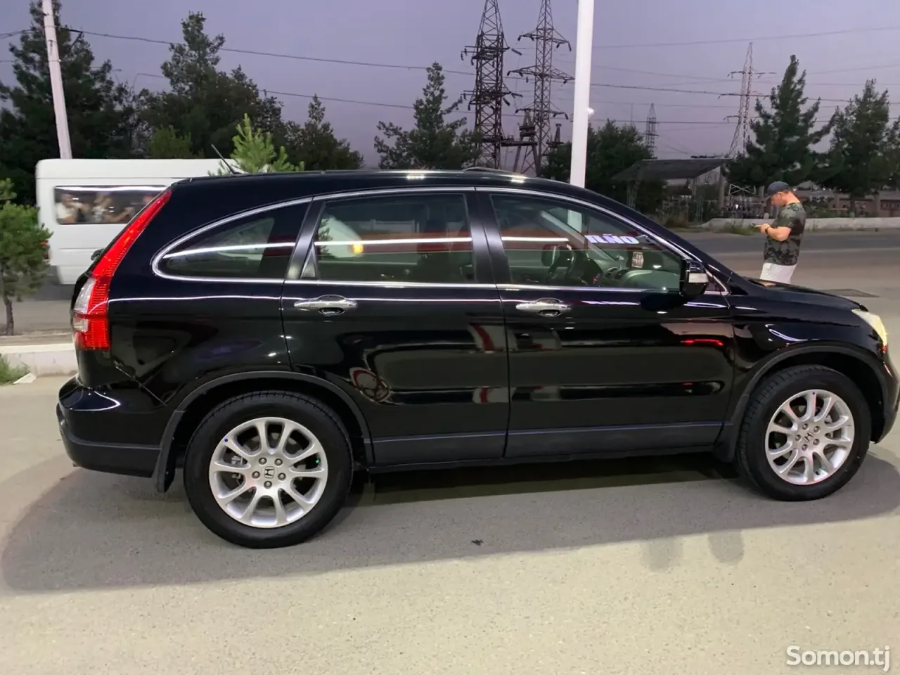 Honda CR-V 2009 · 2.4 AT