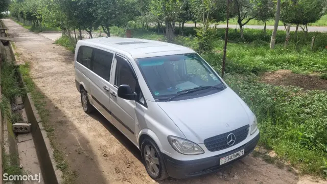 Mercedes-Benz Viano 2006 · MT