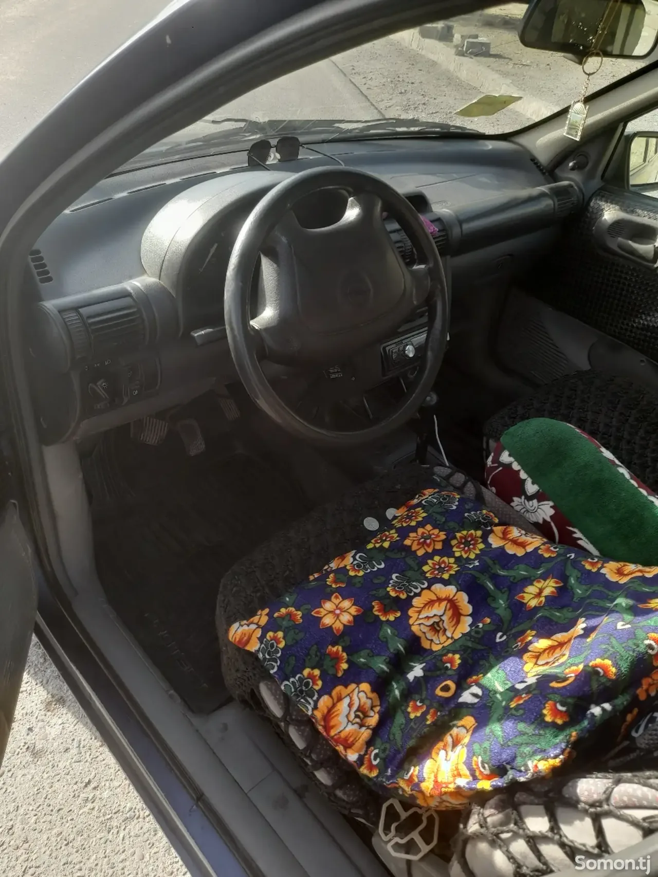 Opel Vita 1995 · 1.4 AT