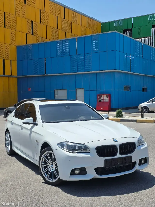 BMW 5 series 2014 · 3.0 AT