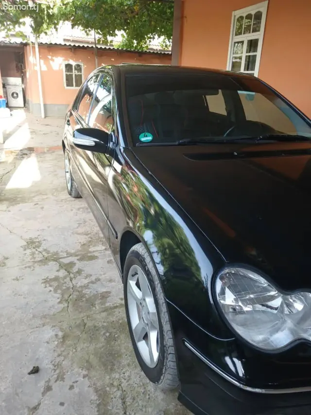 Mercedes-Benz A class 2004 · 1.8 AT