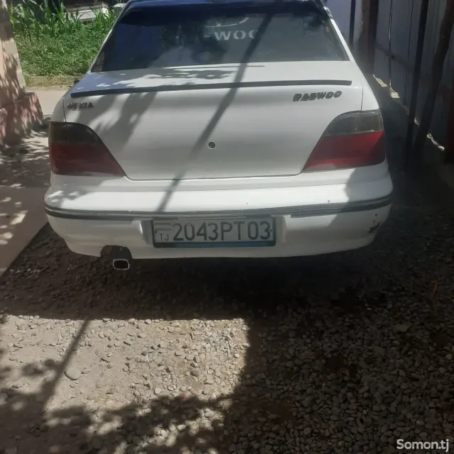 Daewoo Nexia 1994 · 1.6 MT