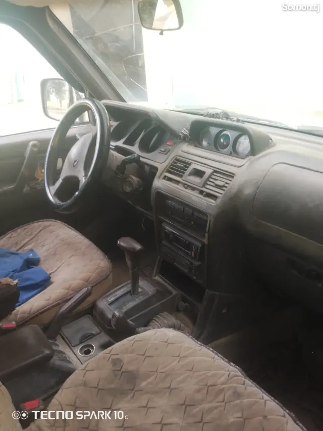 Mitsubishi Pajero 1994 · 3.0 AT