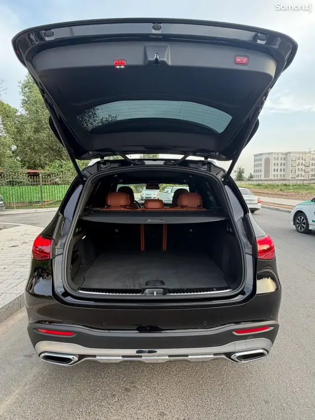 Mercedes-Benz GLC class 2025 · 3.0 AT