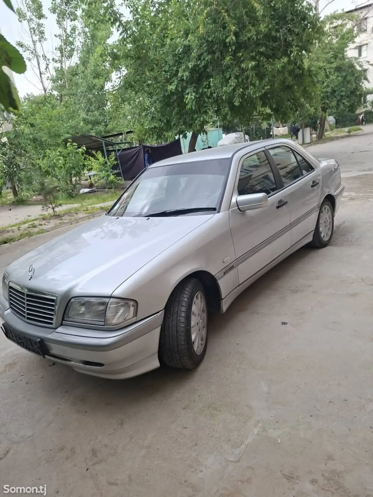 Mercedes-Benz C class 2000 · 1.8 AT