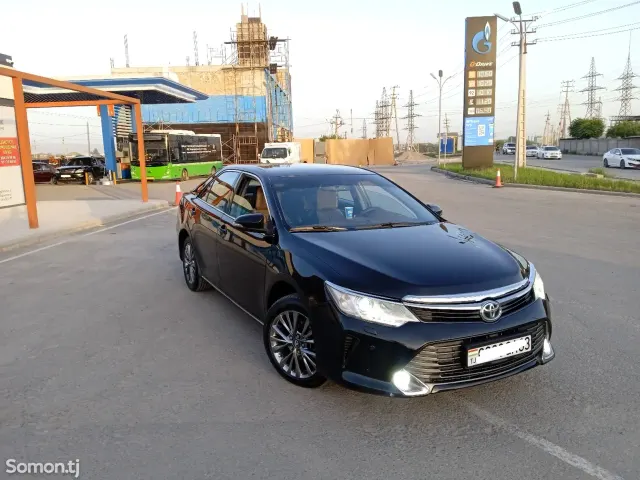 Toyota Camry 2013 · 2.5 AT