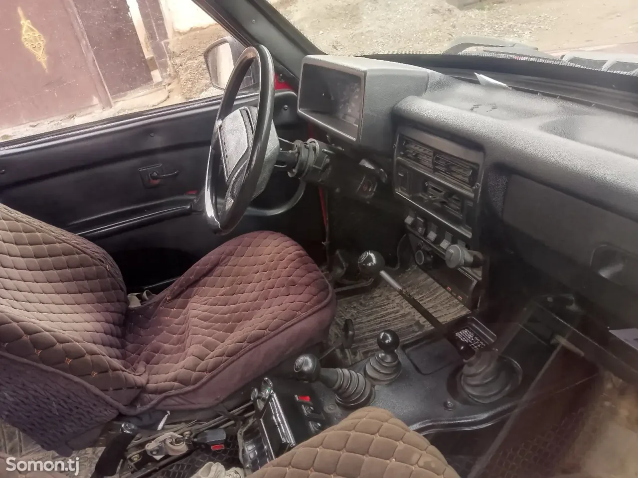 Lada (ВАЗ) Нива 2002 · 1.6 MT