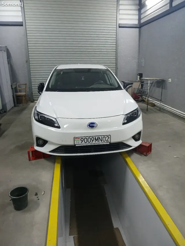 GAC Aion S 2019 · AT