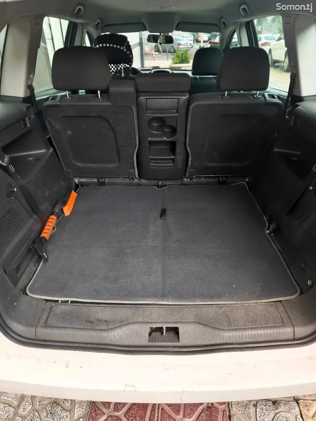 Opel Zafira 2009 · 1.6 MT