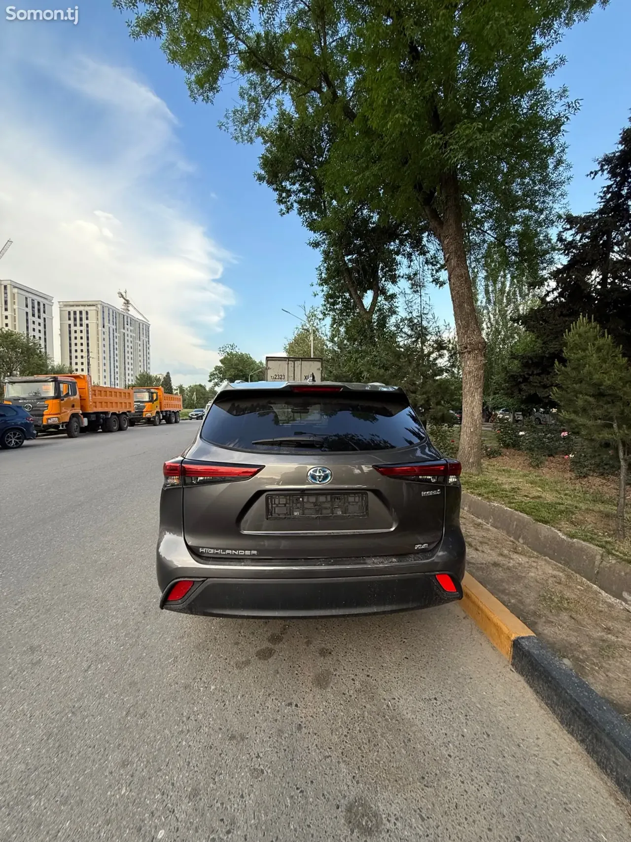 Toyota Highlander 2023 · 2.5 AT