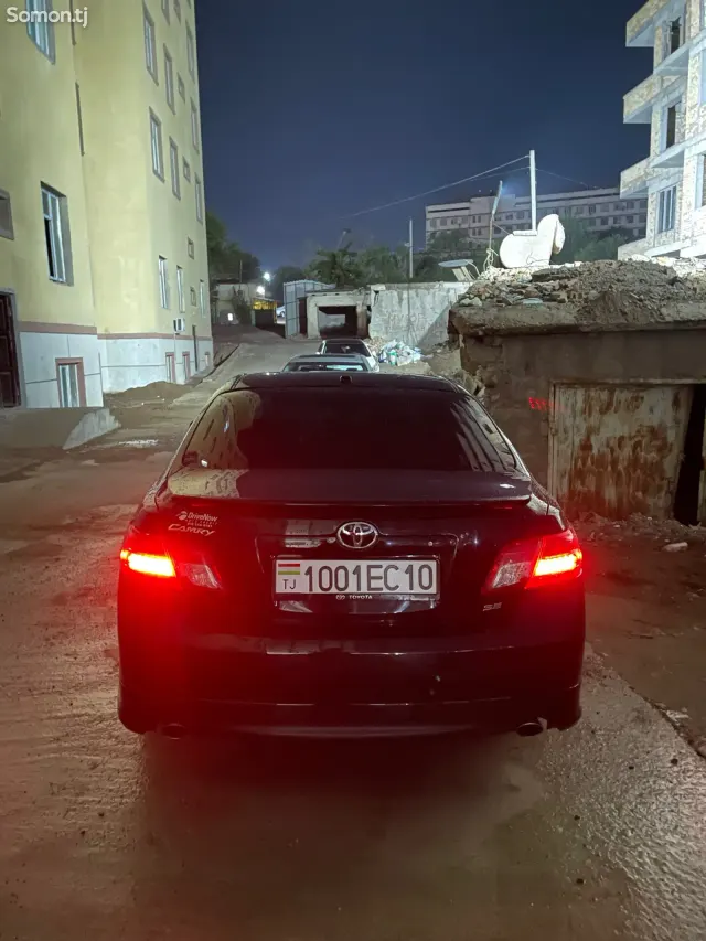 Toyota Camry 2011 · 2.5 AT