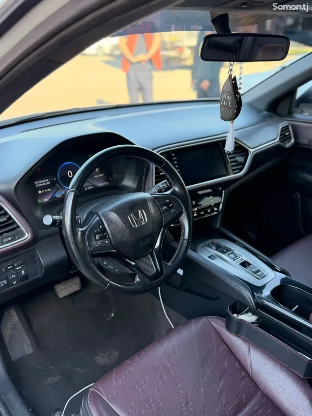 Honda MNV 2022 · AT