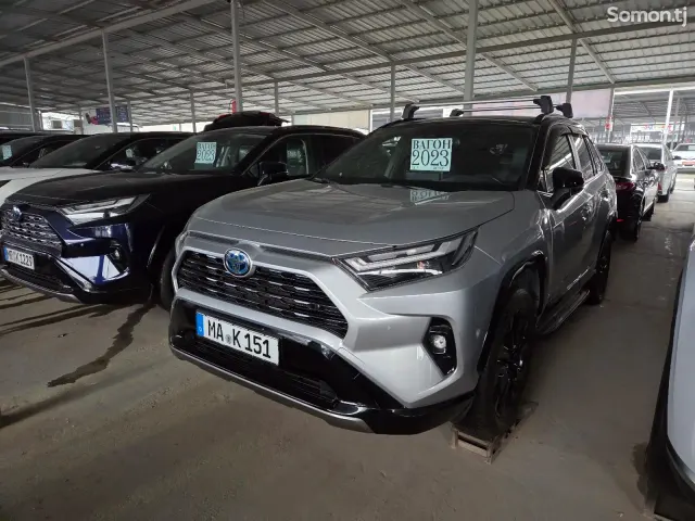Toyota RAV 4 2023 · 2.5 CVT