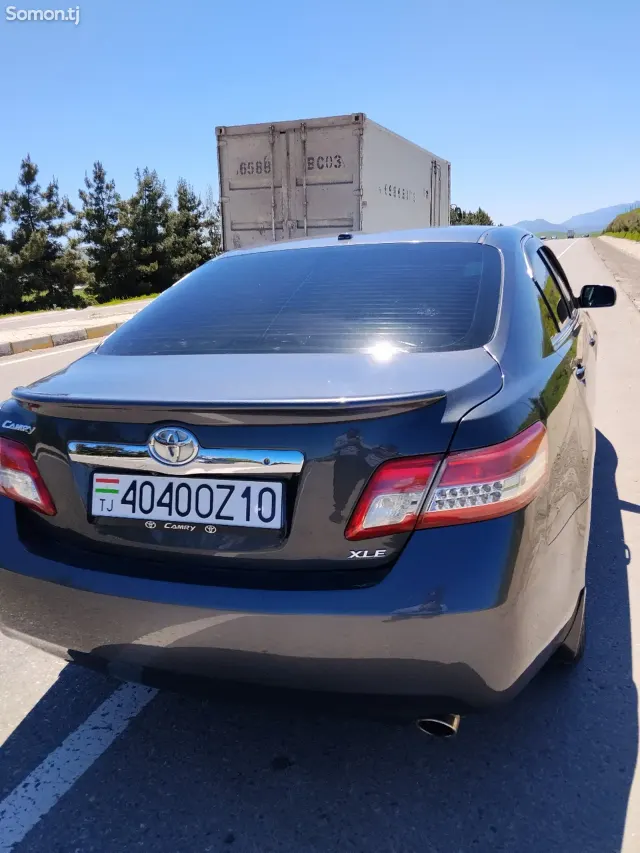 Toyota Camry 2011 · 2.5 AT